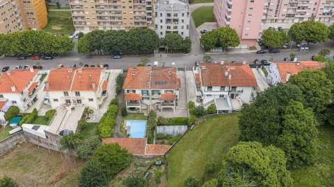 Moradia T4 para Venda em Braga (Maximinos, Sé e Cividade)