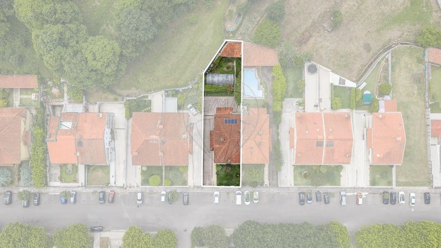 Moradia T4 para Venda em Braga (Maximinos, Sé e Cividade) Foto 45
