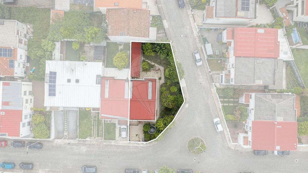 Moradia T4 para Venda em Ferreiros e Gondizalves Foto 33