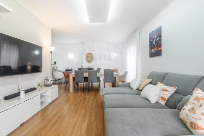Apartamento T3 para Venda em Vila Verde e Barbudo