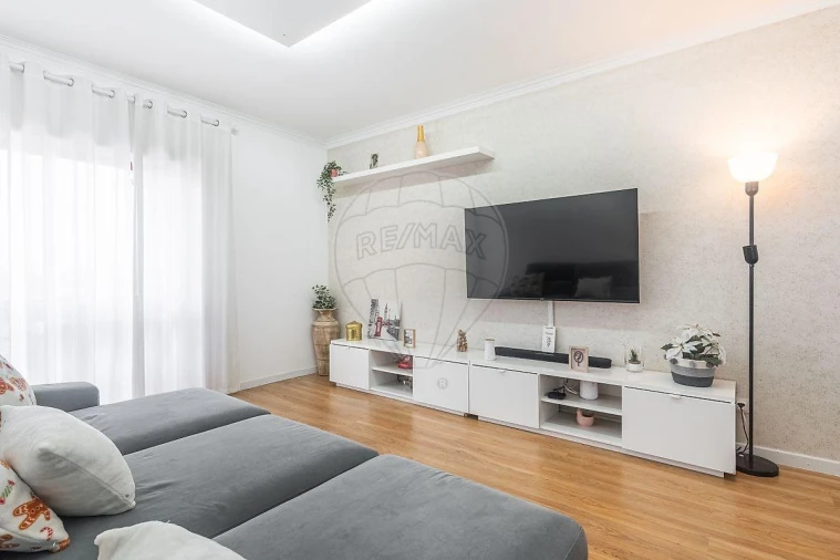 Apartamento T3 para Venda em Vila Verde e Barbudo Foto 2