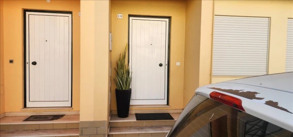 Moradia T4 para Venda em Conceição e Estoi