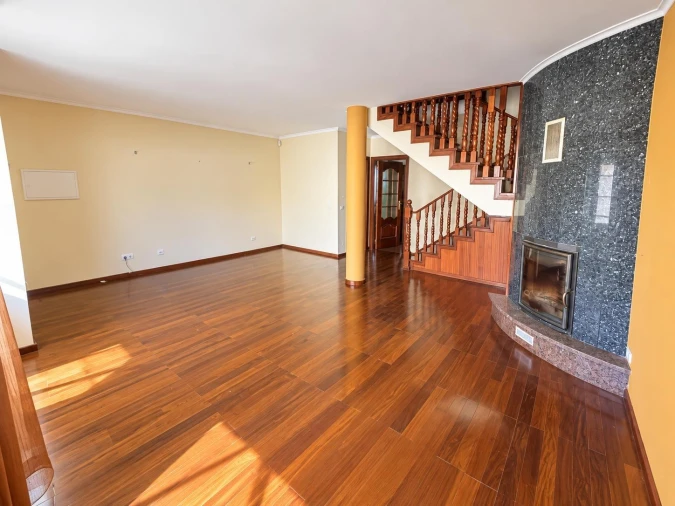 Moradia T4 para Venda em Conceição e Estoi Foto 7