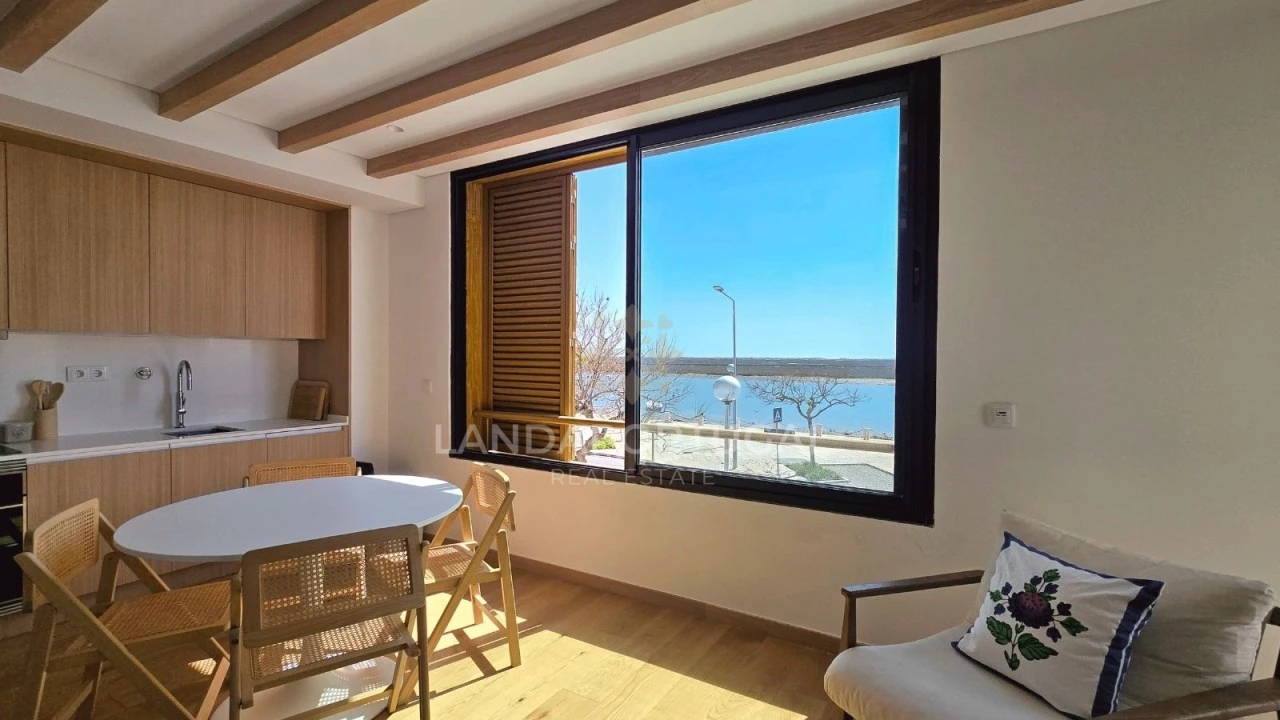 Apartamento T2 para Venda em Santa Luzia Foto 3