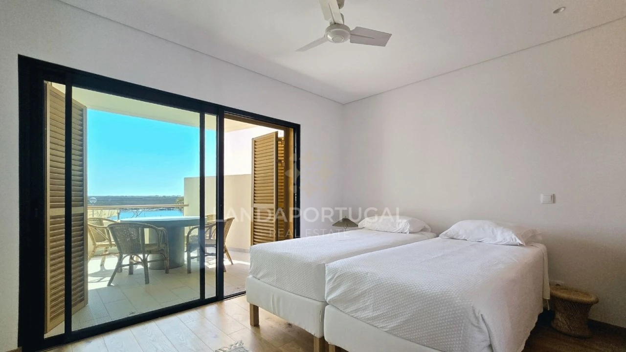Apartamento T2 para Venda em Santa Luzia Foto 5