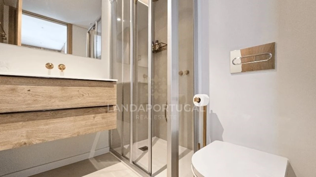 Apartamento T2 para Venda em Santa Luzia Foto 7