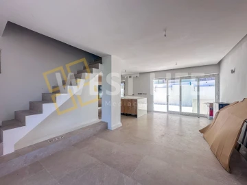 Moradia T3 para Venda em Santa Maria, São Pedro e Matacães