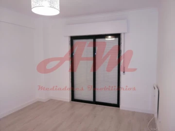 Apartamento T2 para Venda em Encosta do Sol