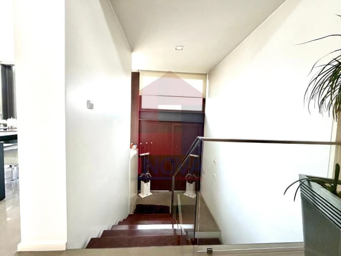 Moradia T3 para Venda em Vila Verde e Barbudo Foto 10