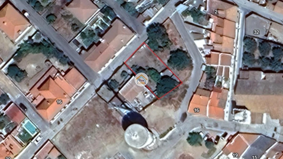 Terreno para Venda em Torrão