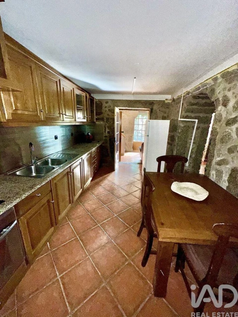 Moradia T2 para Venda em Torre e Vila Mou