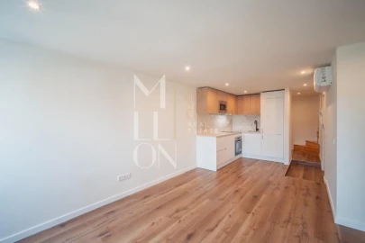 Apartamento T2 para Venda em Santo António