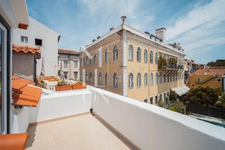 Apartamento T2 para Venda em Santo António Foto 34