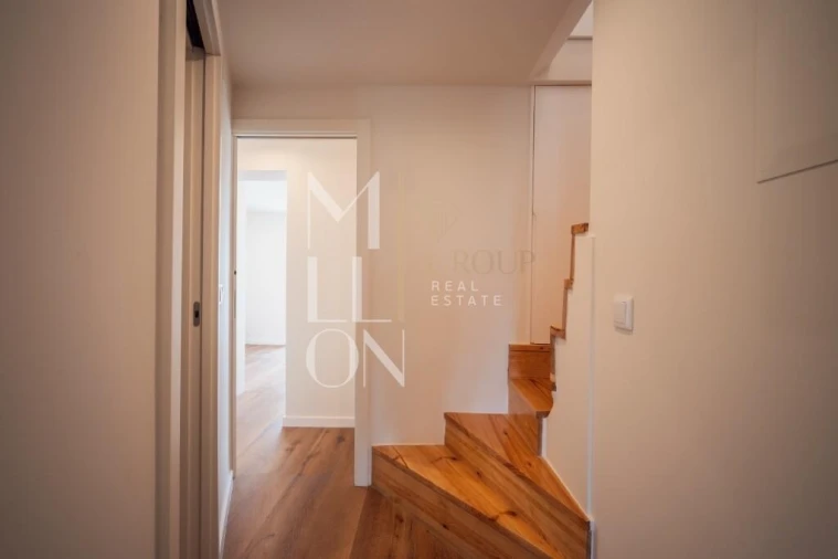 Apartamento T2 para Venda em Santo António Foto 14