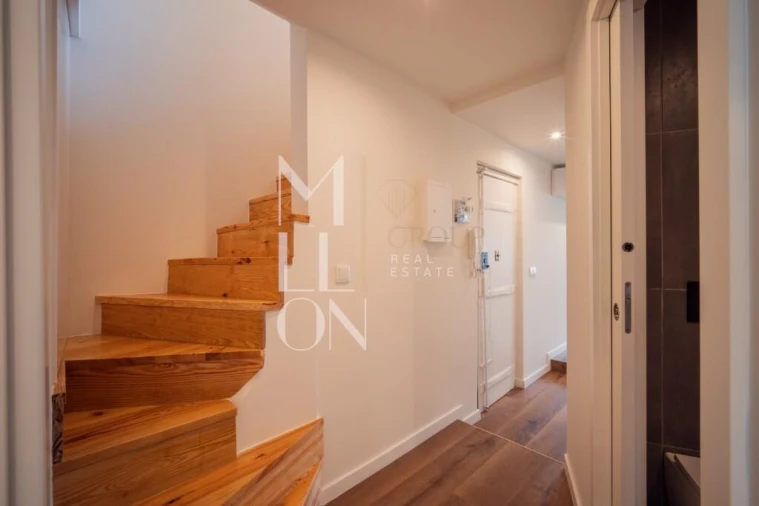 Apartamento T2 para Venda em Santo António Foto 15