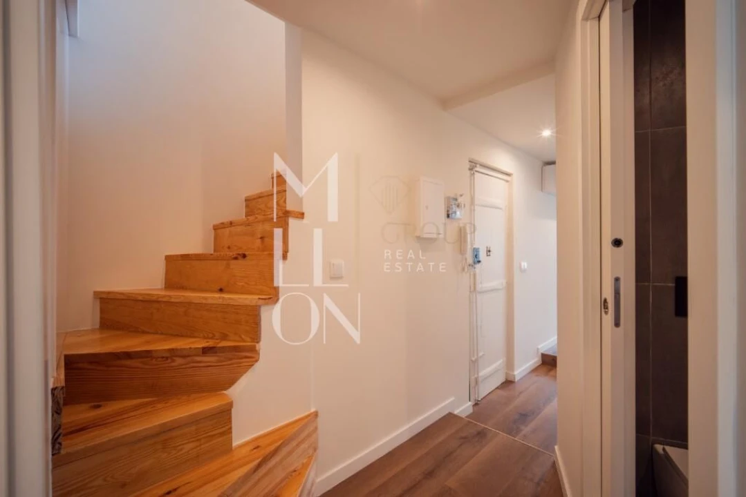 Apartamento T2 para Venda em Santo António Foto 15