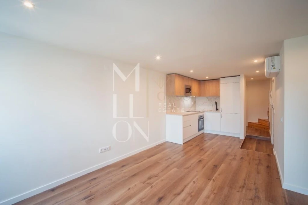 Apartamento T2 para Venda em Santo António Foto 5