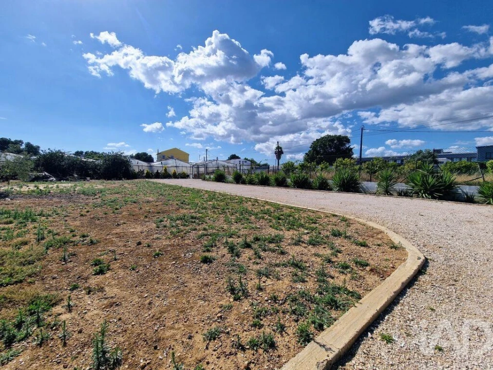Moradia T2 para Venda em Faro (Sé e São Pedro) Foto 34