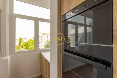 Apartamento T3 para Venda em Laranjeiro e Feijó