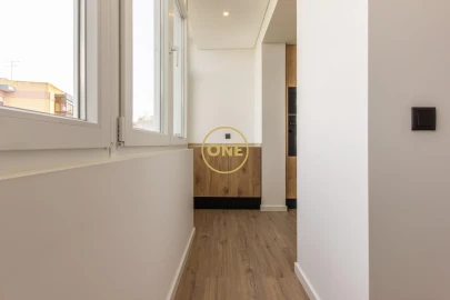 Apartamento T3 para Venda em Laranjeiro e Feijó