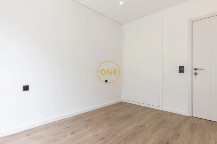 Apartamento T3 para Venda em Laranjeiro e Feijó Foto 18