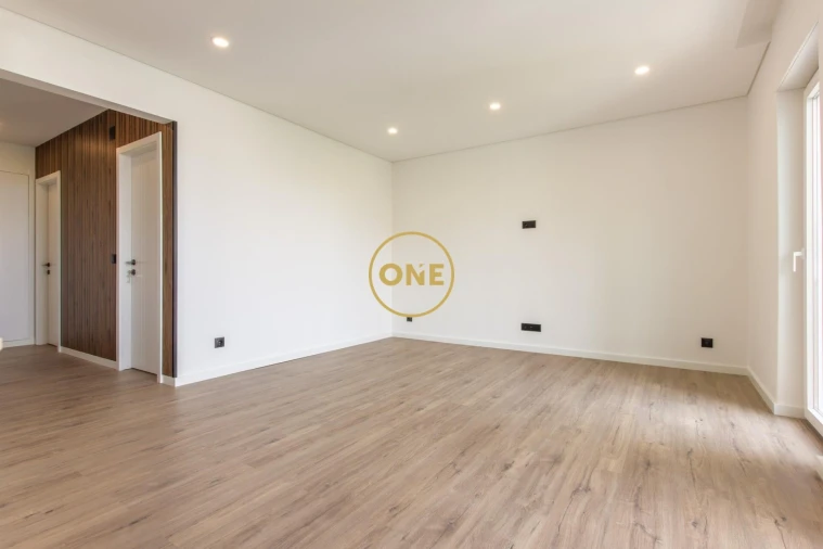 Apartamento T3 para Venda em Laranjeiro e Feijó Foto 10