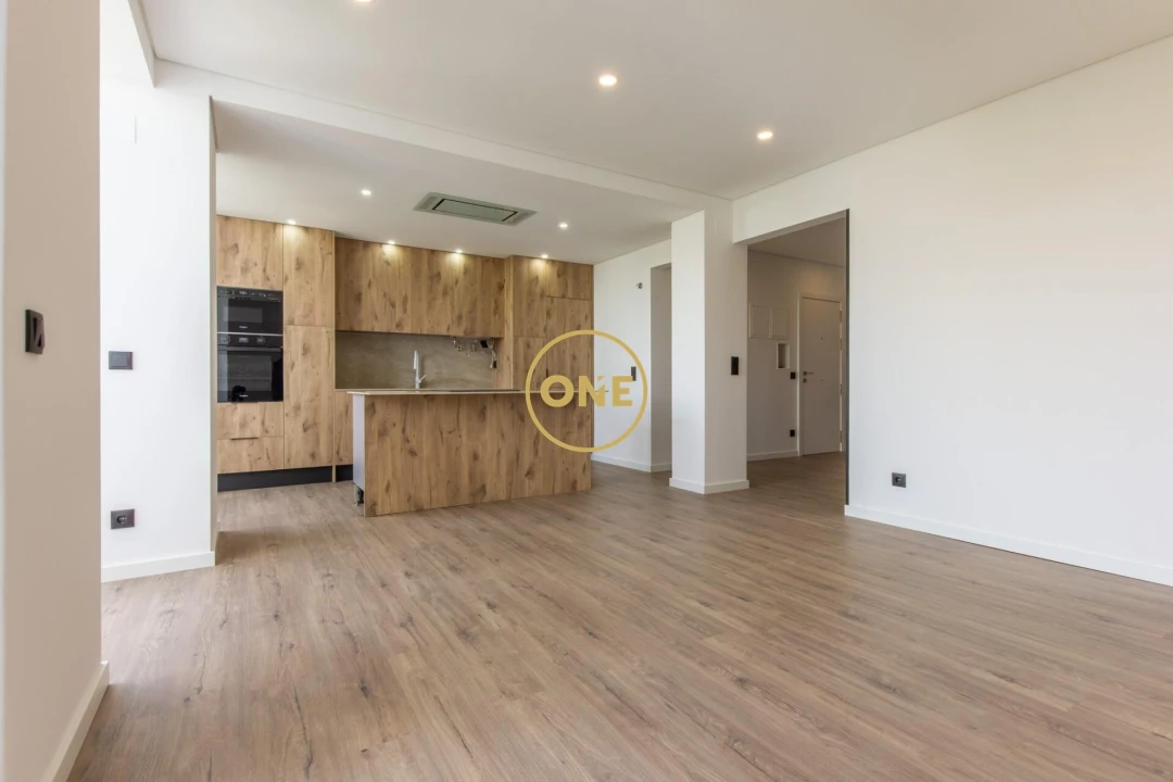 Apartamento T3 para Venda em Laranjeiro e Feijó Foto 3