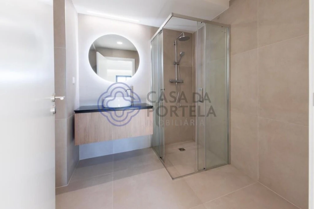Apartamento T3 para Venda em Santa Marinha e São Pedro da Afurada Foto 17