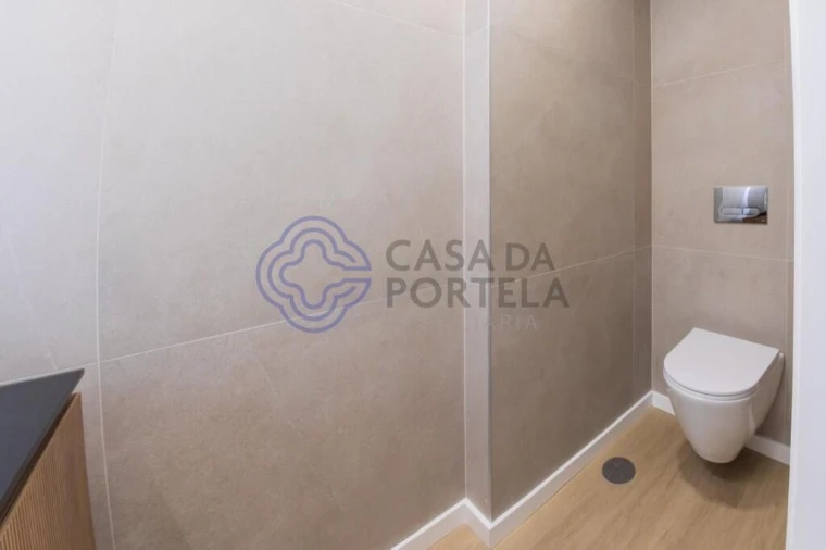 Apartamento T3 para Venda em Santa Marinha e São Pedro da Afurada Foto 15