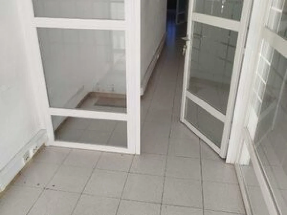Loja para Venda em Algueirão-Mem Martins Foto 2
