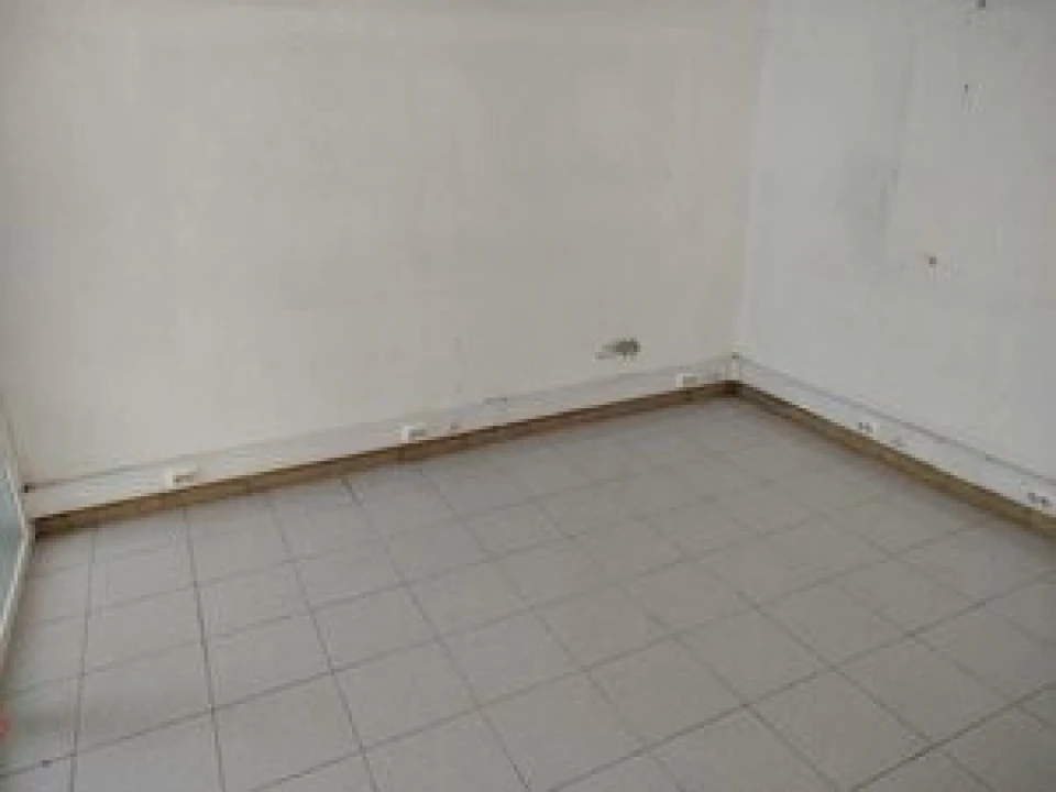 Loja para Venda em Algueirão-Mem Martins Foto 4