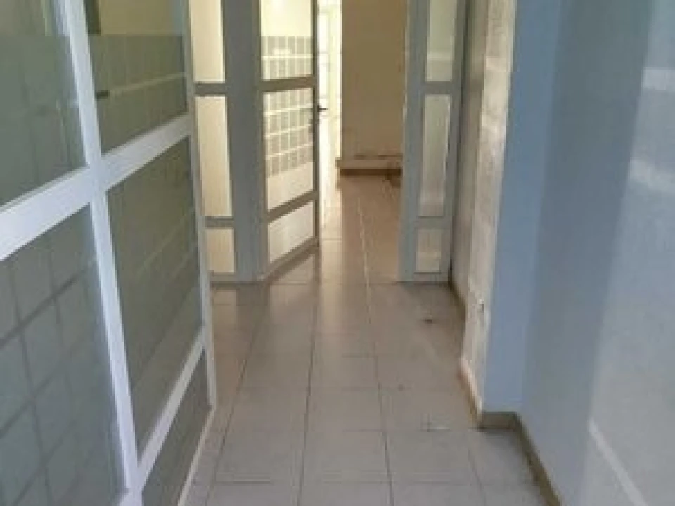 Loja para Venda em Algueirão-Mem Martins Foto 3