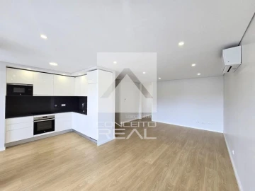 Apartamento T2 para Arrendamento em Ermesinde