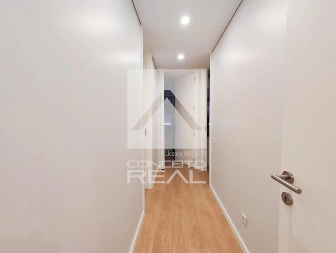 Apartamento T2 para Arrendamento em Ermesinde Foto 6
