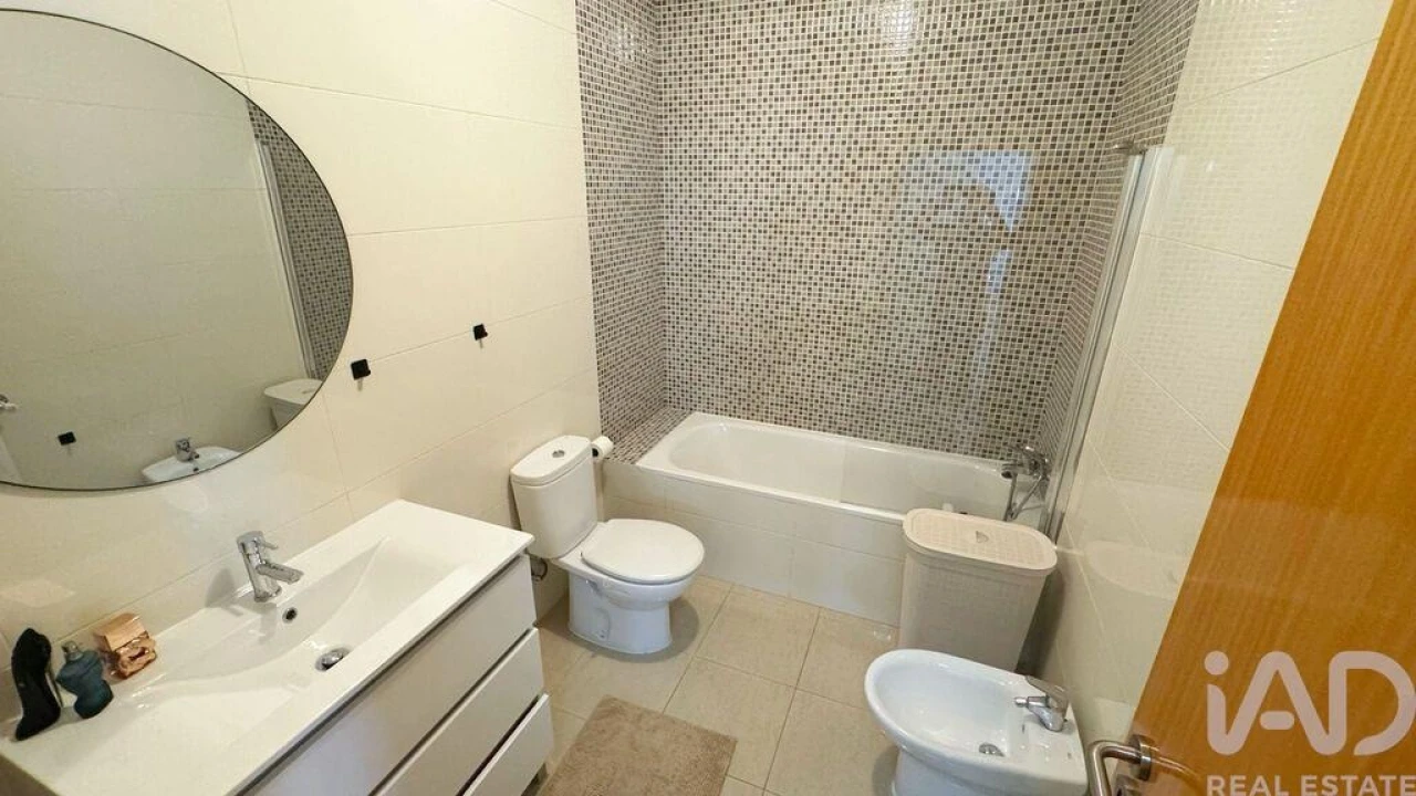 Apartamento T2 para Venda em Mazedo e Cortes Foto 8
