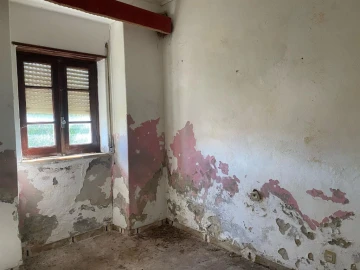 Moradia T2 para Venda em Cernache