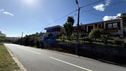 Moradia T3 para Venda em Sopo