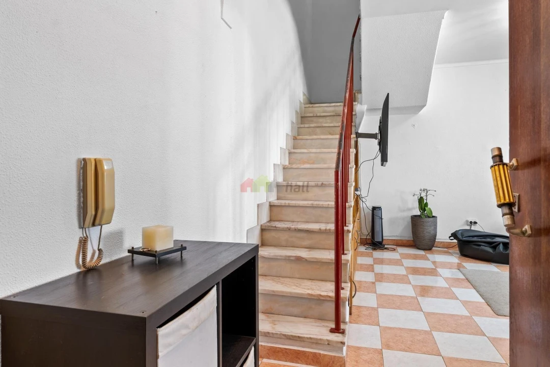Apartamento T2 para Venda em Palhais e Coina Foto 9