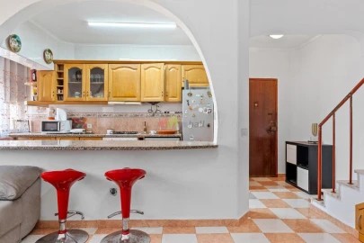 Apartamento T2 para Venda em Palhais e Coina