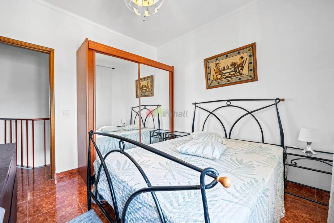 Apartamento T2 para Venda em Palhais e Coina Foto 13