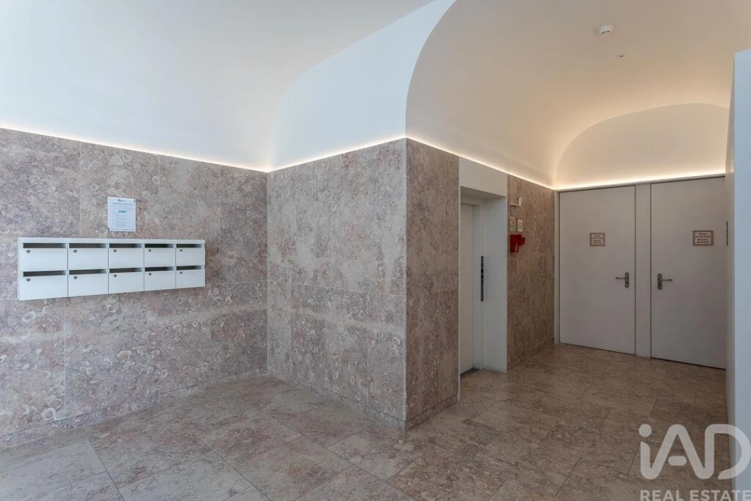 Apartamento T1 para Arrendamento em São Vicente Foto 20