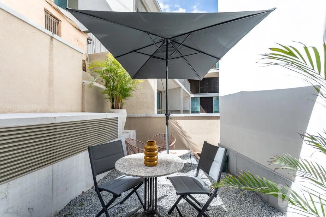 Apartamento T1 para Arrendamento em São Vicente Foto 5