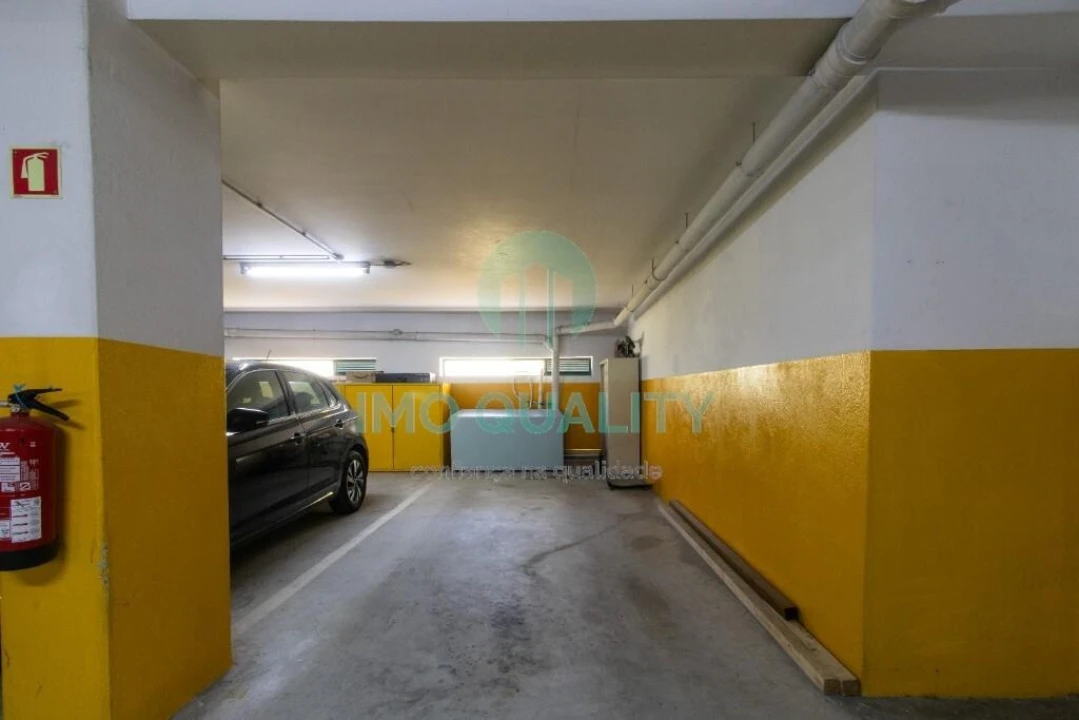 Apartamento T1 para Venda em Paranhos Foto 16