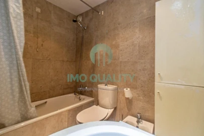 Apartamento T1 para Venda em Paranhos