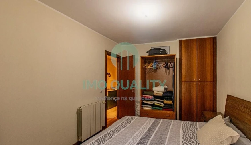 Apartamento T1 para Venda em Paranhos Foto 13