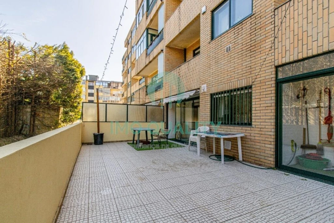 Apartamento T1 para Venda em Paranhos Foto 7