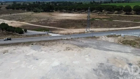 Terreno para Venda em Almeirim
