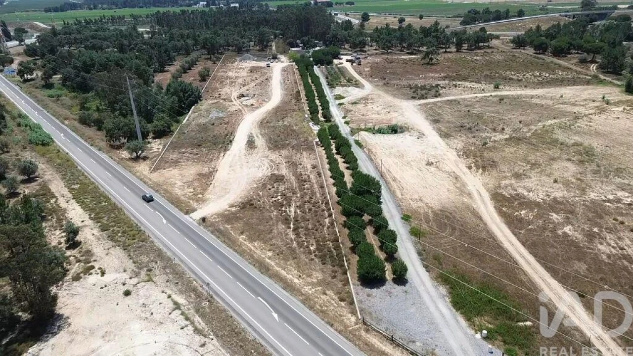 Terreno para Venda em Almeirim Foto 24