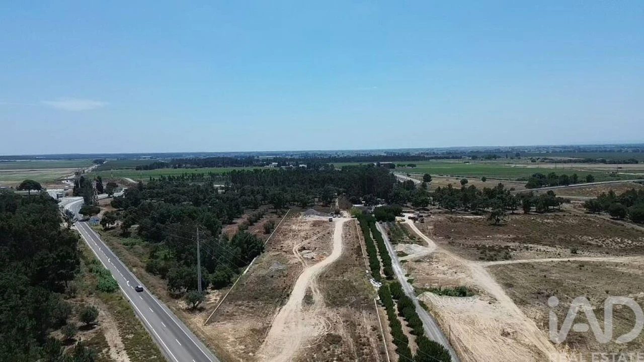 Terreno para Venda em Almeirim Foto 27