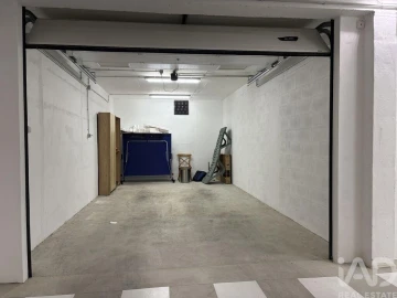 Apartamento T3 para Venda em Quelfes